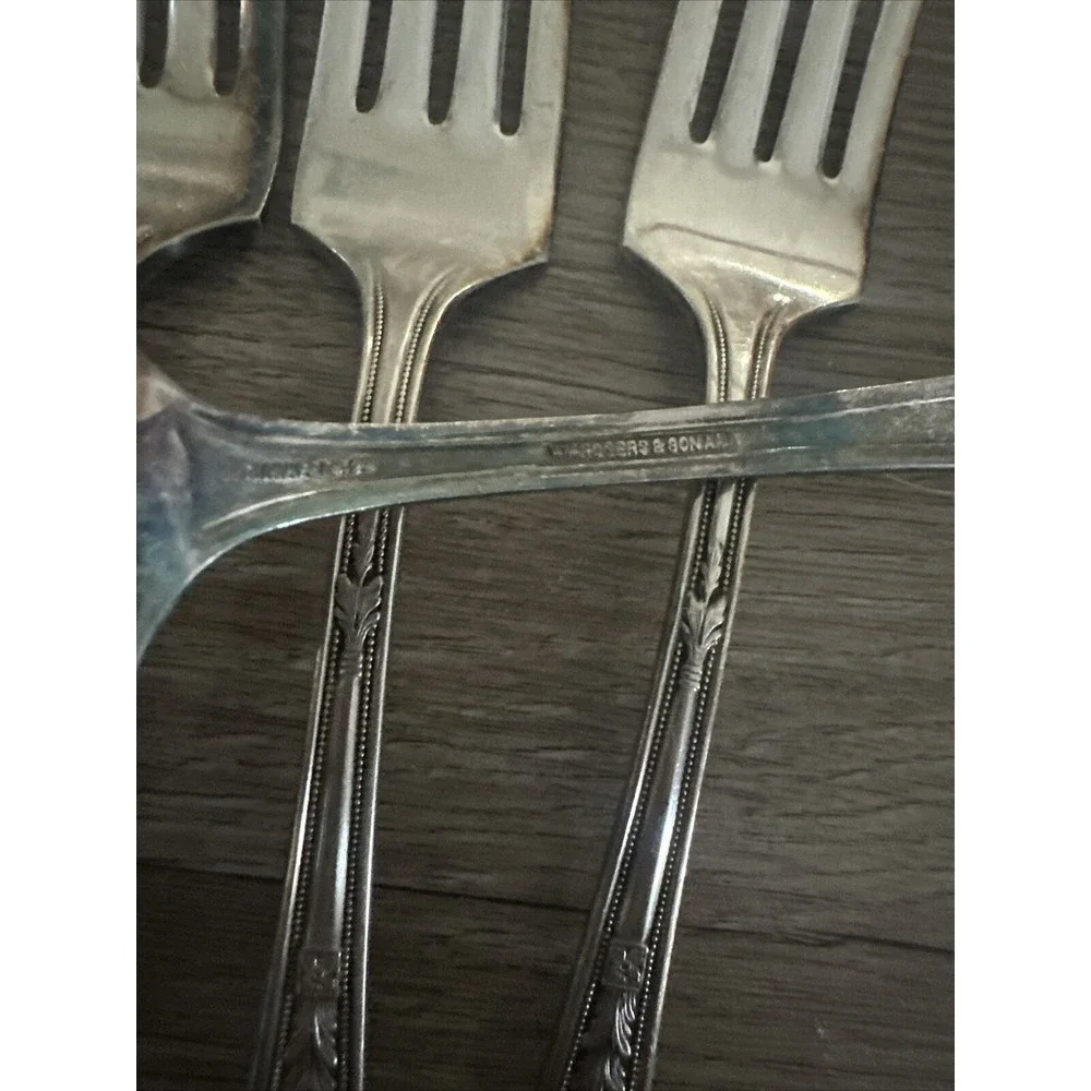 6 PCs INTERNATIONAL SILVER Mayfair Dinner‎ Forks Silverplate Silver Plate Rogers